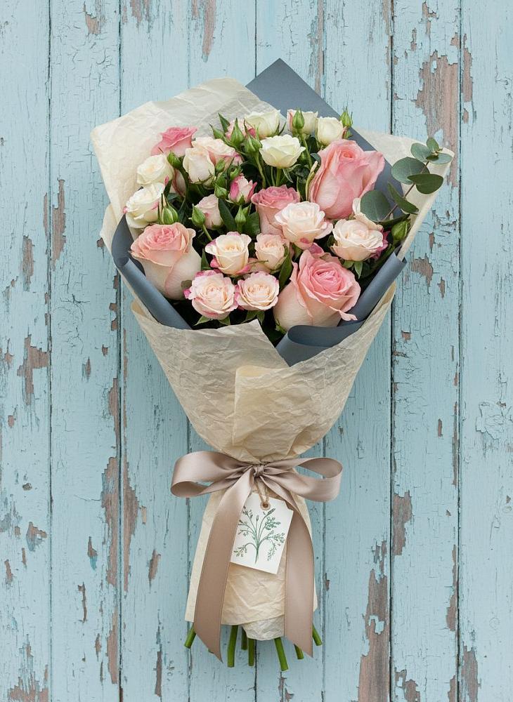 Букет цветов из: Розы в Песках Воронежской области