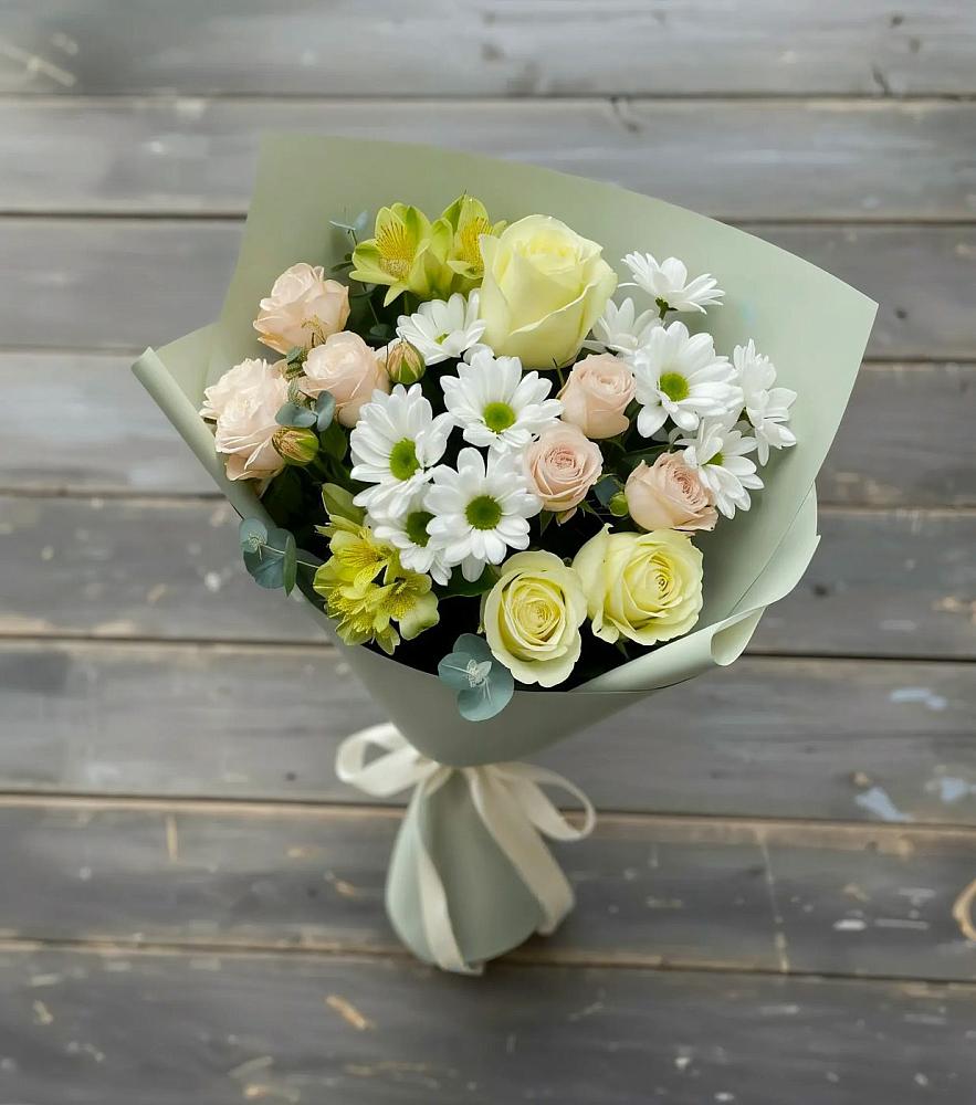 Букет цветов из: Альстромерии, Розы и Хризантемы в Песках Воронежской области