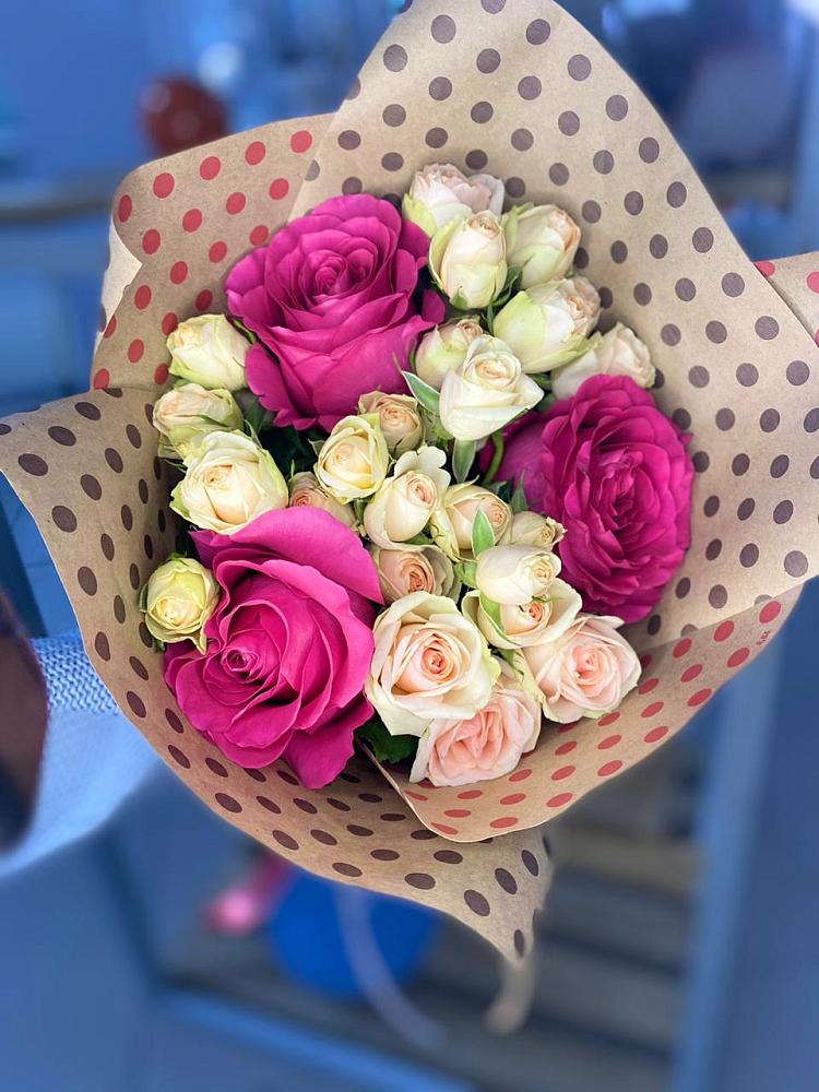 Букет цветов из: Розы в Песках Воронежской области