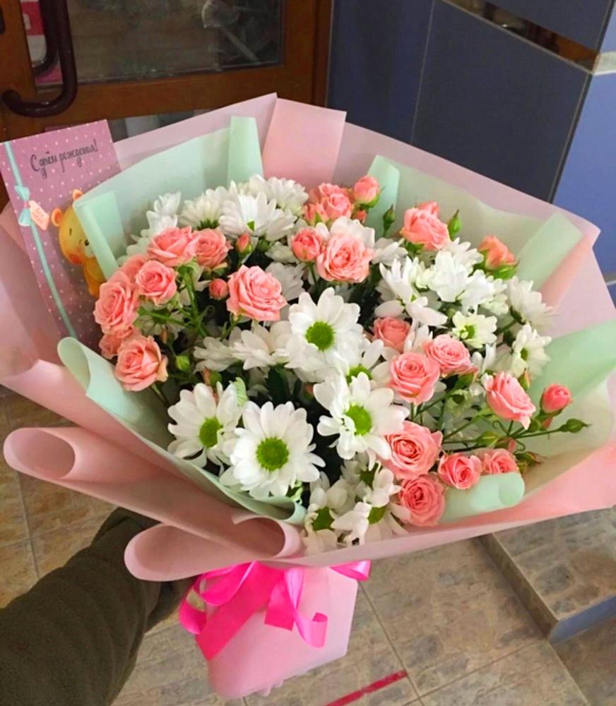 Букет цветов из: Розы и Хризантемы в Песках Воронежской области