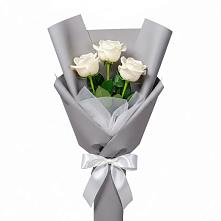 Букет 3 белые розы #REPLACE_PRED# Песках Воронежской области