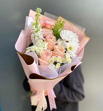 Букет цветов из:  Хризантемы и Розы в Песках Воронежской области