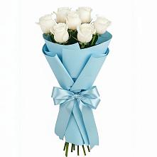 Букет 7 белых роз Проуд в Песках Воронежской области