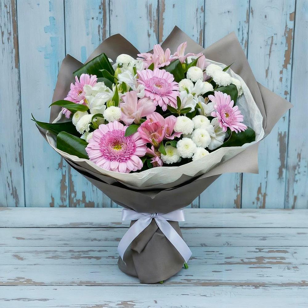 Букет цветов из: Герберы, Альстромерии и Хризантемы в Песках Воронежской области