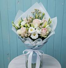 Букет цветов из:  Розы и Лизиантусы #REPLACE_PRED# Песках Воронежской области