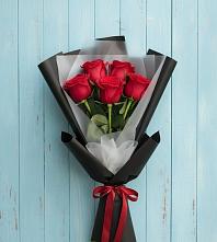 Букет цветов из:  Розы в Песках Воронежской области