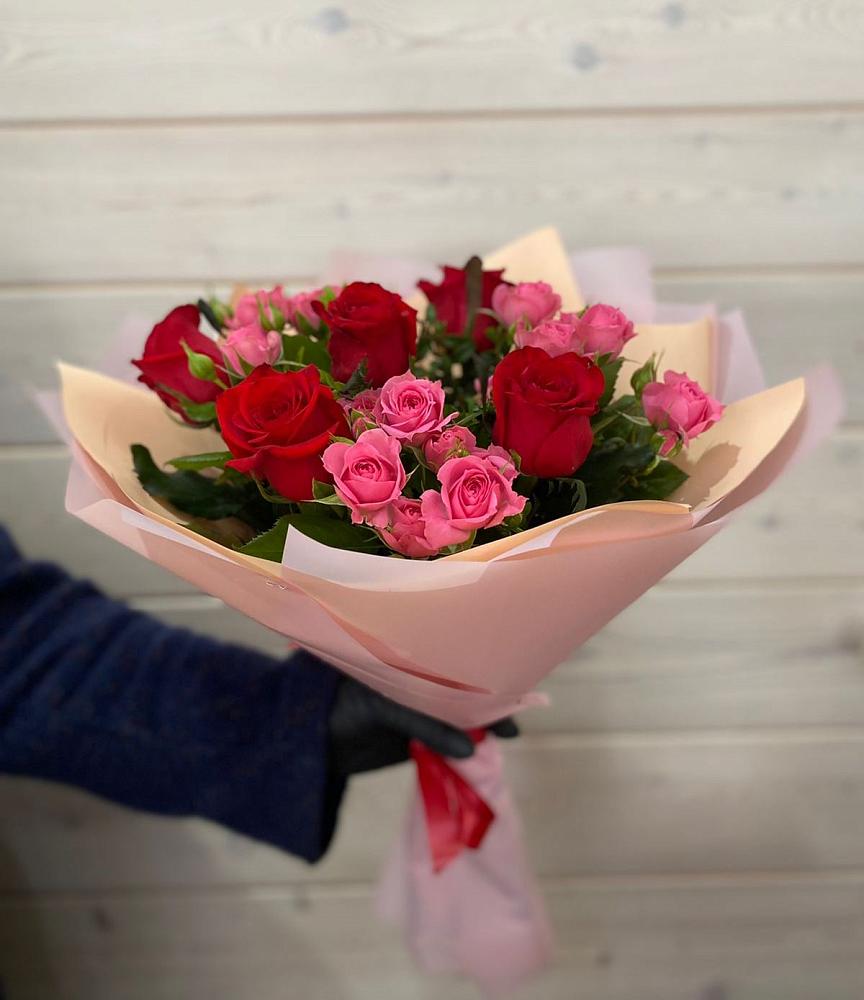 Букет цветов из: Розы в Песках Воронежской области