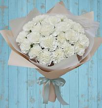 Букет цветов из:  Гвоздики в Песках Воронежской области